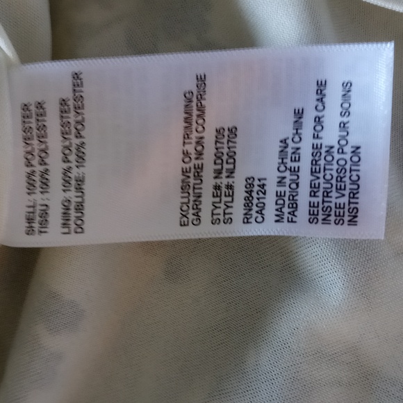 NWT Pretty BNCI Floral Dress Size M - Picture 8 of 11